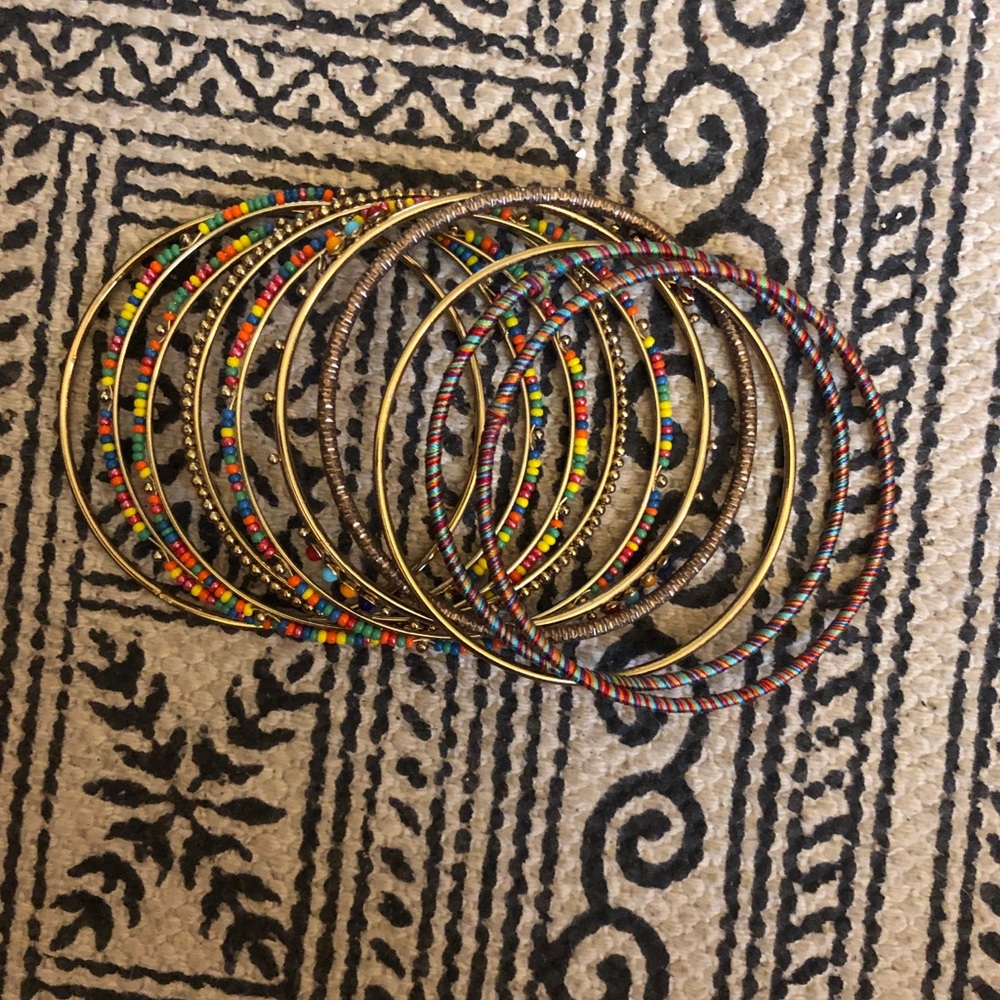 10 gold bangles